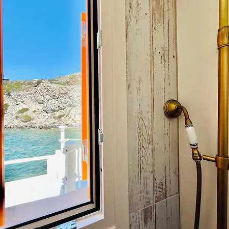 فيلة Utopia Boutique On-in The Water Between 2 Seas Ideal 5 People Plaka (Milos)