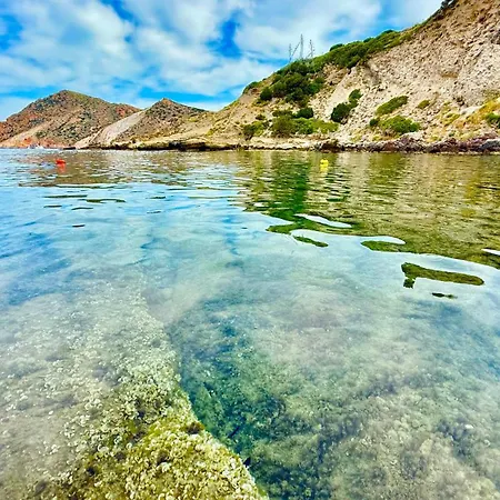 Utopia Boutique On-in The Water Between 2 Seas Ideal 5 People