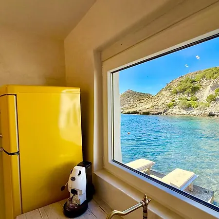 Utopia Boutique On-in The Water Between 2 Seas Ideal 5 People Βίλα Πλάκα Μήλου